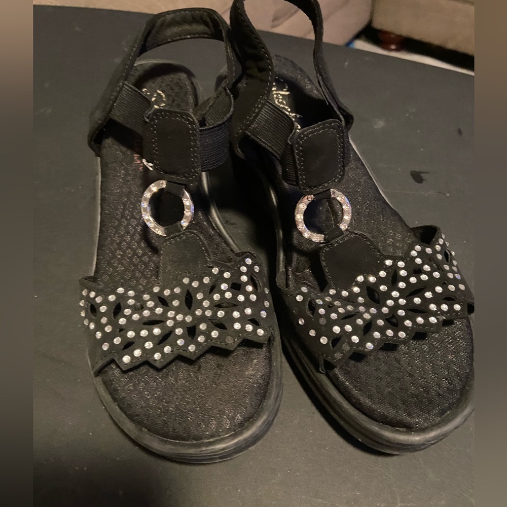 Skechers | Rumble On Queen Memory Foam Comfort Sandals Size 6